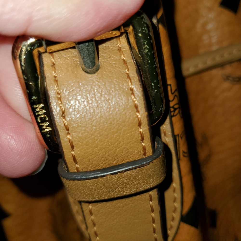 Mcm Euc Visestos Leather Drawstring Crossbody Tote - image 3